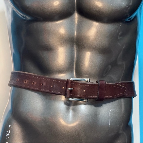 Daniel Cremieux Men's Brown thick Leather Belt with silver Buckle 42 - Picture 2 of 14